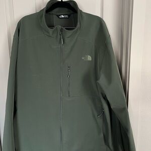 The North Face Men's Olive Green Soft Shell Jacket